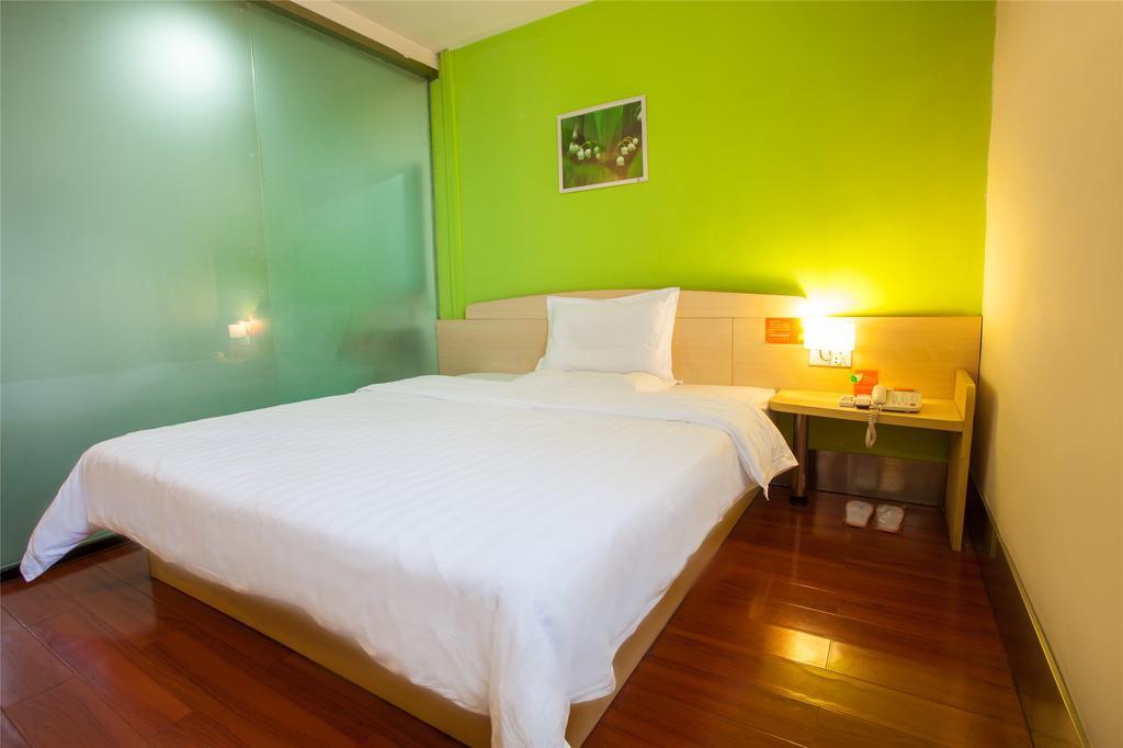 7Days Inn Guilin Railway Station Rom bilde